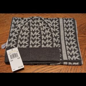 Michael Kors Scarf/Hat Set